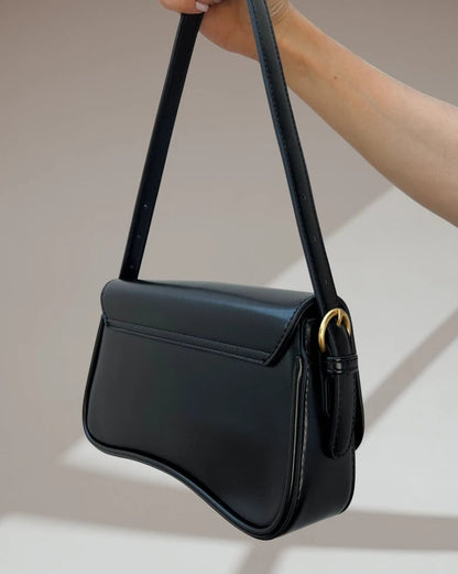 Sac en Cuir Végétalien Style Baguette - Femme - Fiora