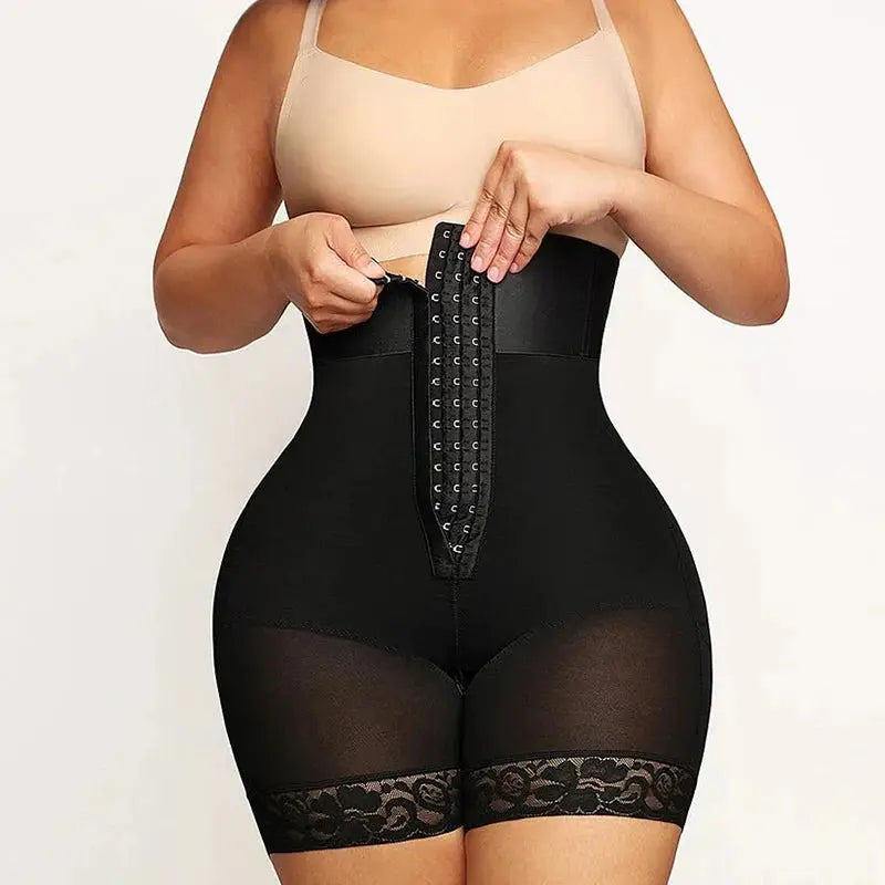 Short SlimCurve : Affine la Taille & Rehausse les Fesses